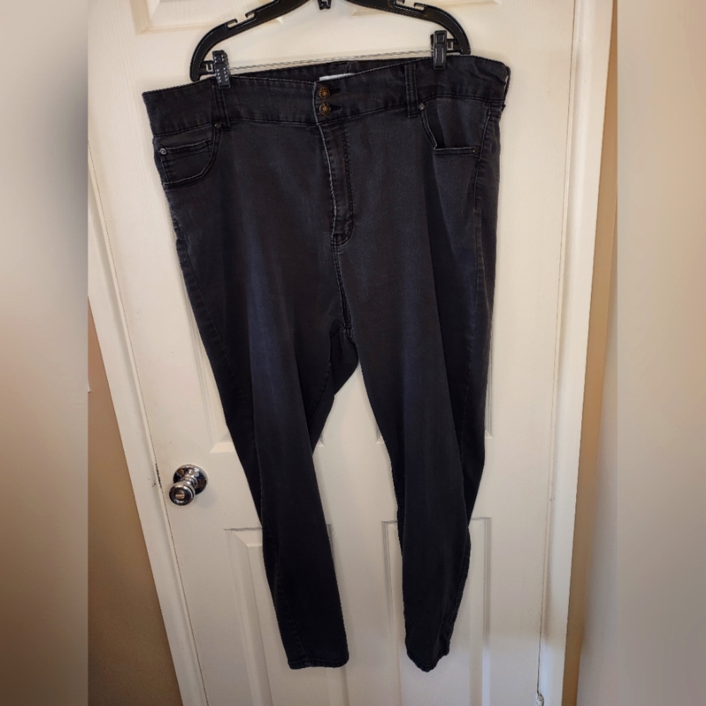 Celebrity Pink Blackish Gray Jeans